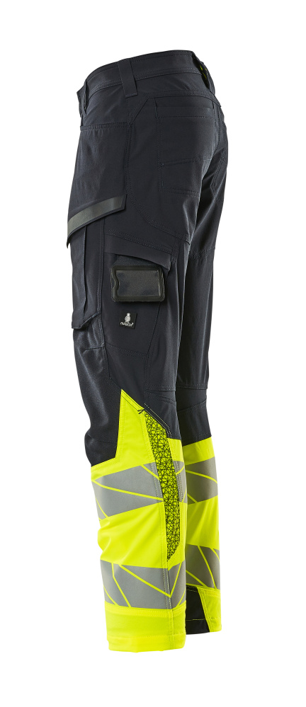 MASCOT® ACCELERATE SAFE Hose mit Schenkeltaschen  Gr. 76/C46, schwarzblau/hi-vis gelb - direkt von HUG Technik ✓