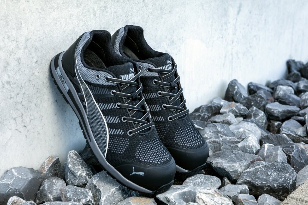 Albatros ELEVATE KNIT BLACK Sicherheitshalbschuh Anwendung.
