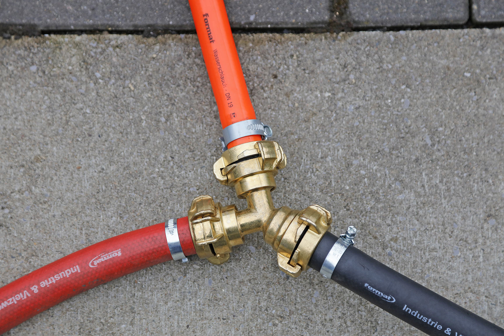 FORMAT Sicherheits-Wasserschlauch - bekommst Du bei ★ HUG Technik ✓