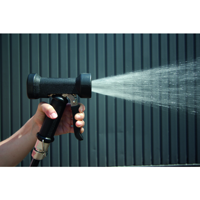 GEKA®-Reinigungspistole KS ummantelt mit Anschlussstecker - bei HUG Technik ✓ GEKA®-Reinigungspistole KS ummantelt mit Anschlussstecker - bei HUG Technik ✓