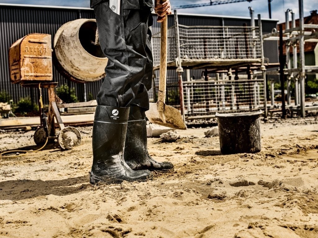 Albatros TITAN PU Sicherheitsstiefel Anwendung 3.
