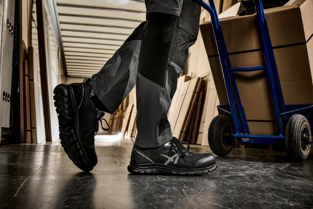 Albatros LEVITATE GREY Sicherheitshalbschuh Anwendung 2.