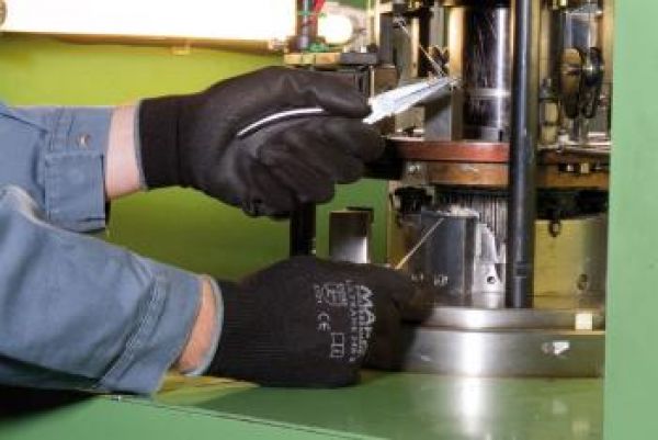 MAPA® Montagehandschuh »Ultrane 548«, schwarz - direkt bei HUG Technik ✓