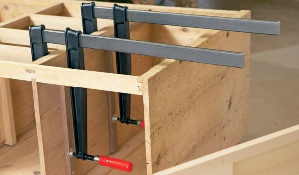 BESSEY® Tiefspann-Schraubzwinge 1000 x 300 mm - erhältlich bei ✭ HUG Technik ✓