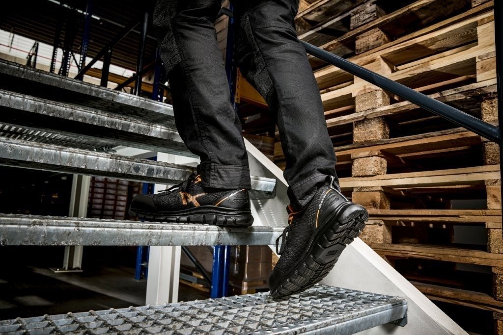 Albatros LEVITATE ORANGE Sicherheitshalbschuh Anwendung 1.