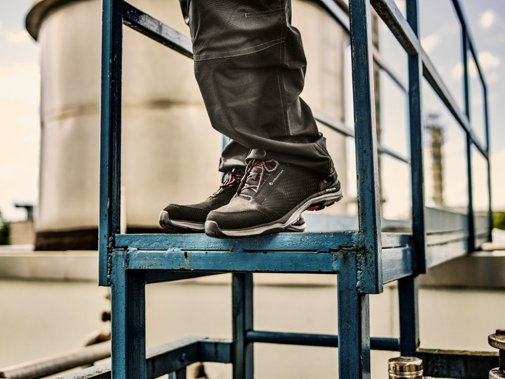 Albatros VIALE BLACK Sicherheitshalbschuh Anwendung 2.