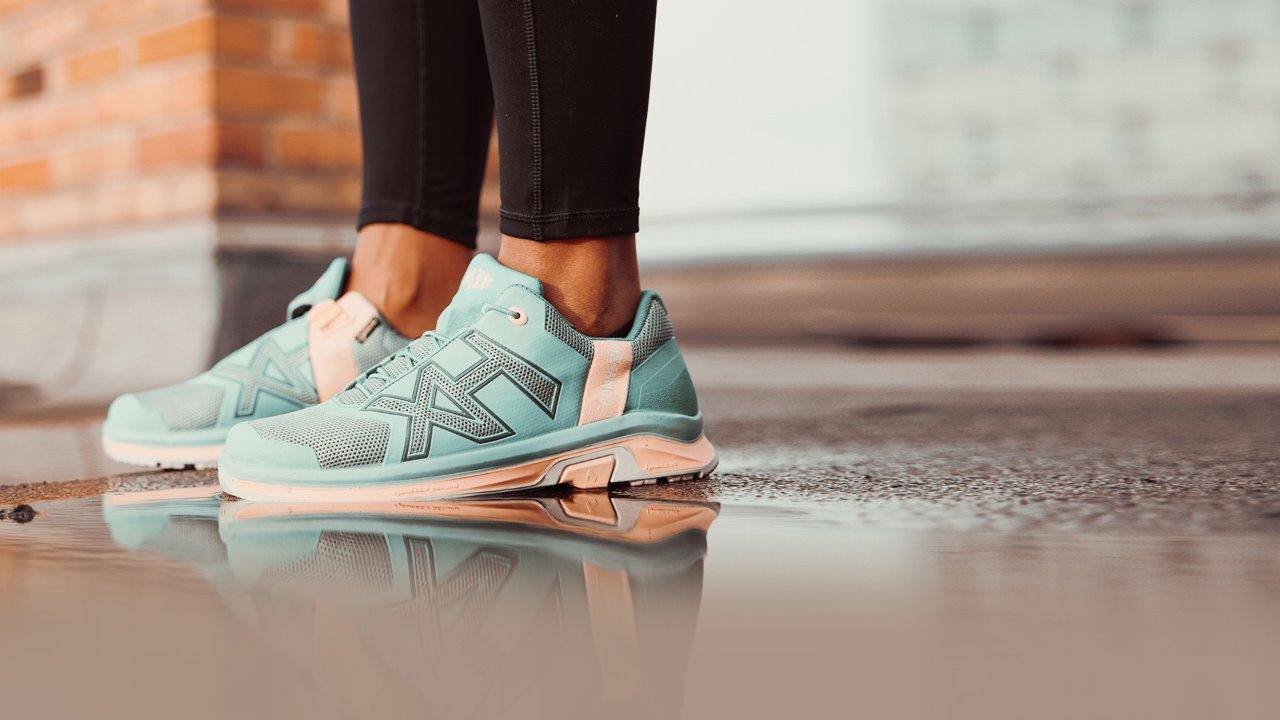 HAIX® CONNEXIS Go GTX Ws low black-ice, Outdoorschuh Damen - bei HUG Technik ☆