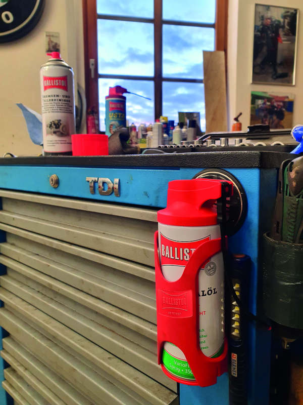Ballistol® Dosenhalter mit Magnet für alle Ballistol Spray-Dosen - bei HUG Technik ✭
