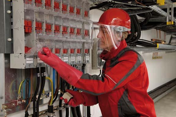 VOSS Elektrikerhelm 6, 1000 V - gibt’s bei HUG Technik ✓