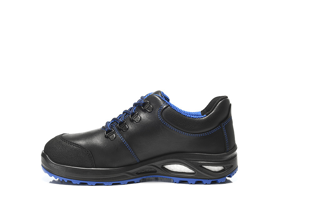 ELTEN® Damen-Sicherheitshalbschuh, FINJA XXTL black Low ESD S3, 742181 - gibt’s bei HUG Technik ✓